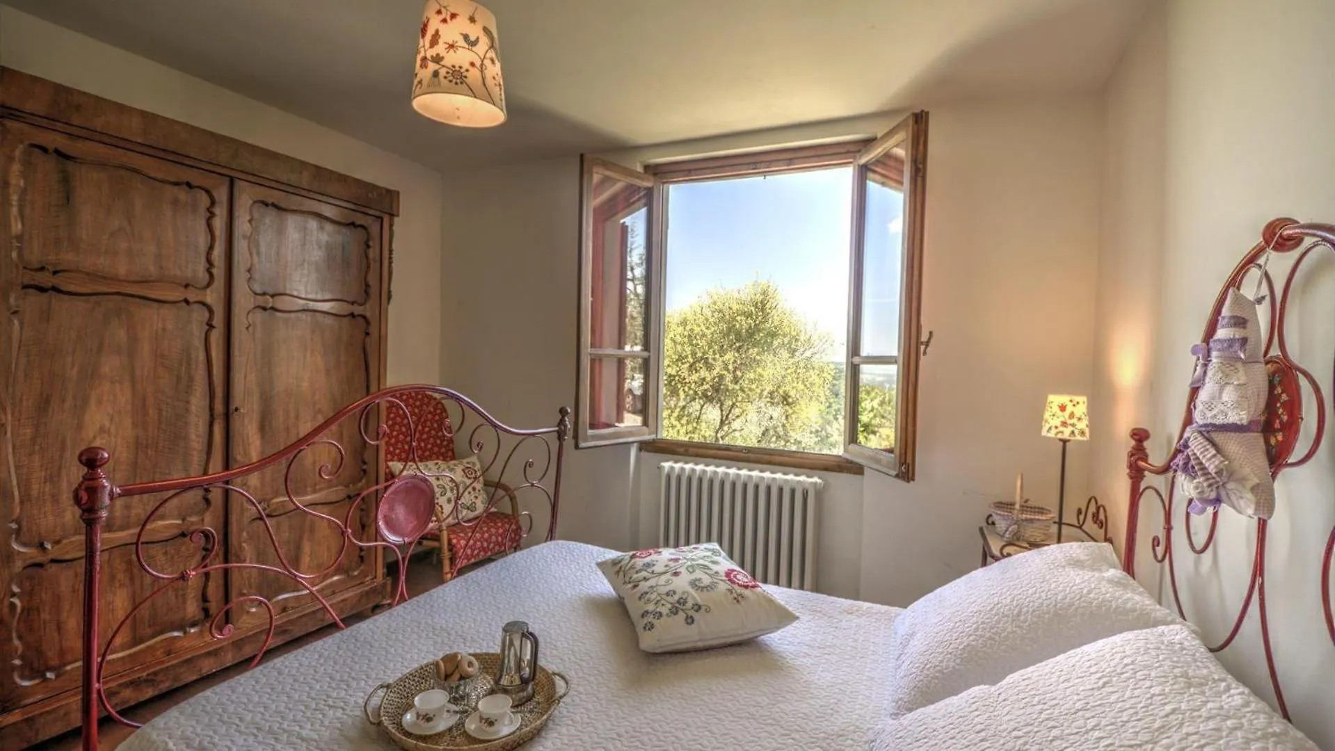 Le Ginestre Villa Montevarchi